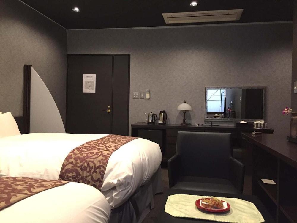 Kikunoya Hotel Хатсукаичи Екстериор снимка