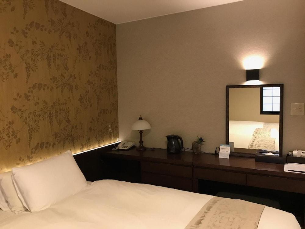 Kikunoya Hotel Хатсукаичи Екстериор снимка