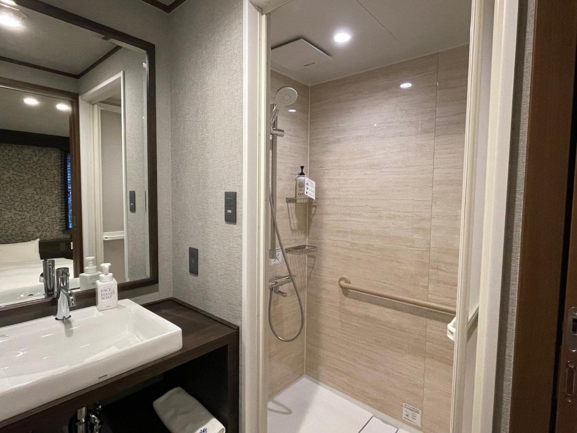 Kikunoya Hotel Хатсукаичи Екстериор снимка