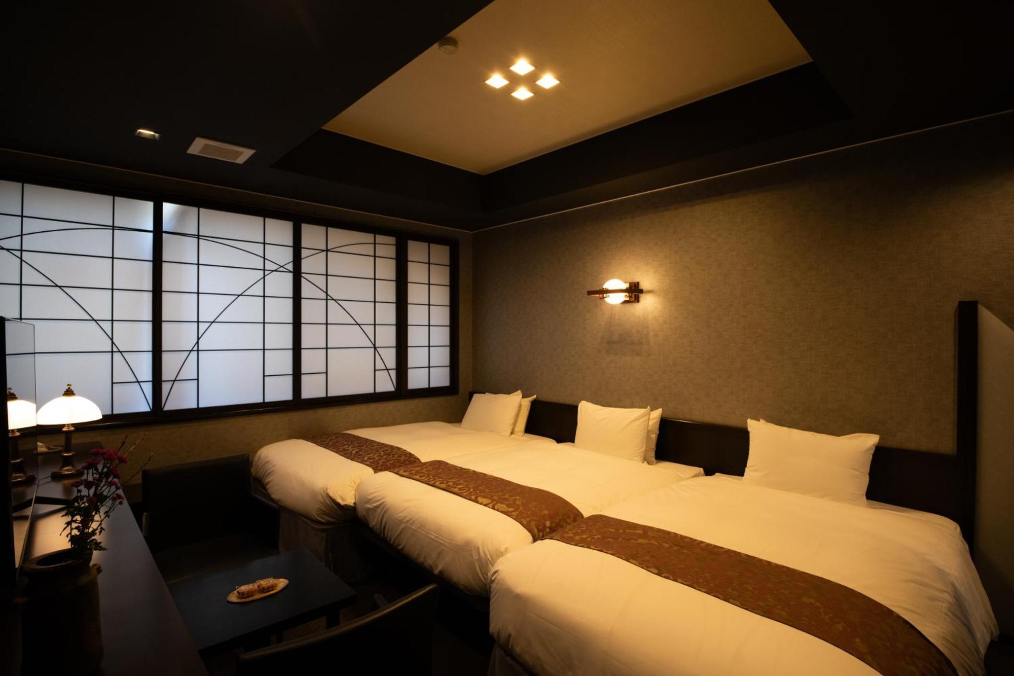 Kikunoya Hotel Хатсукаичи Екстериор снимка