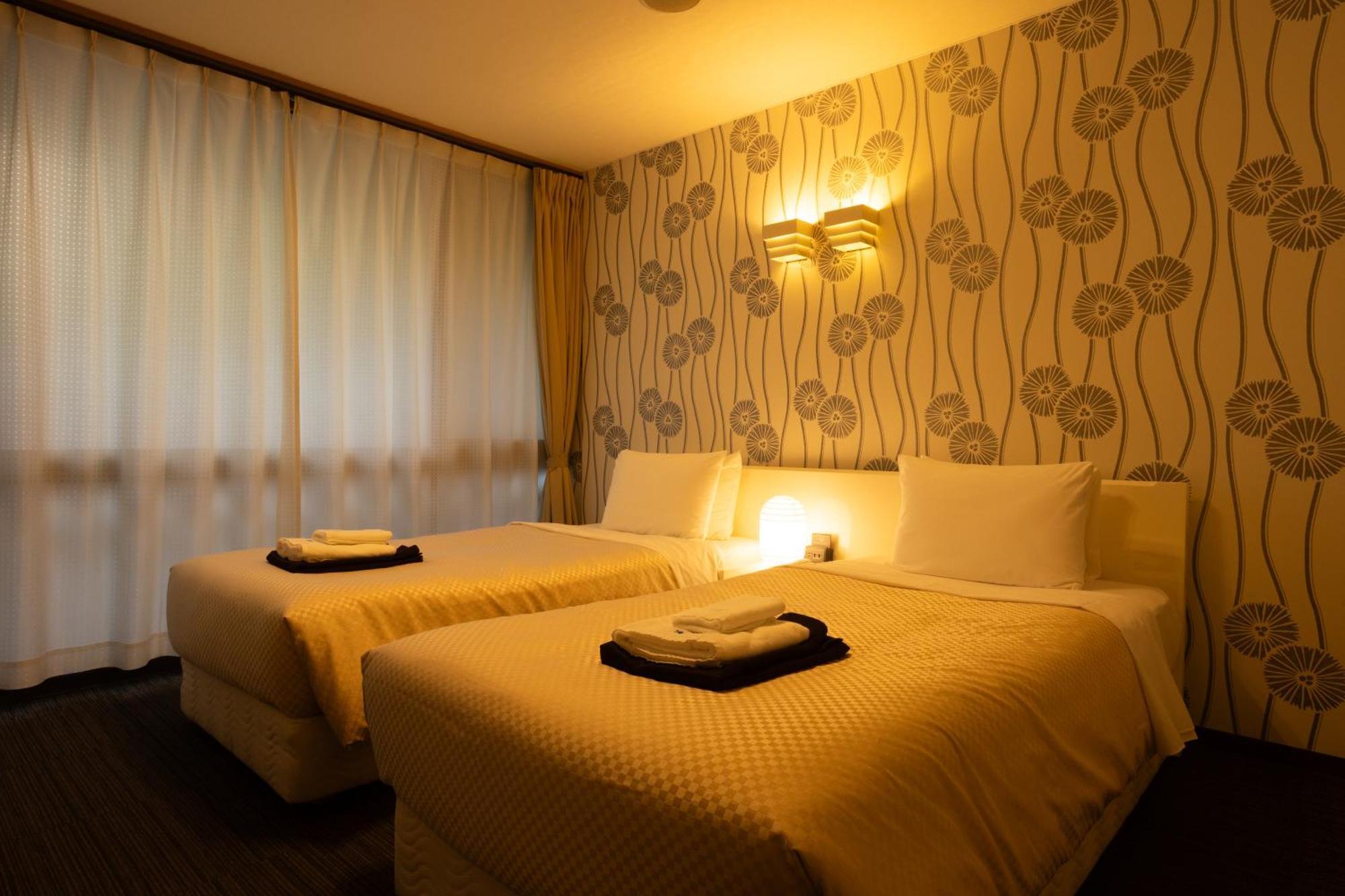 Kikunoya Hotel Хатсукаичи Екстериор снимка