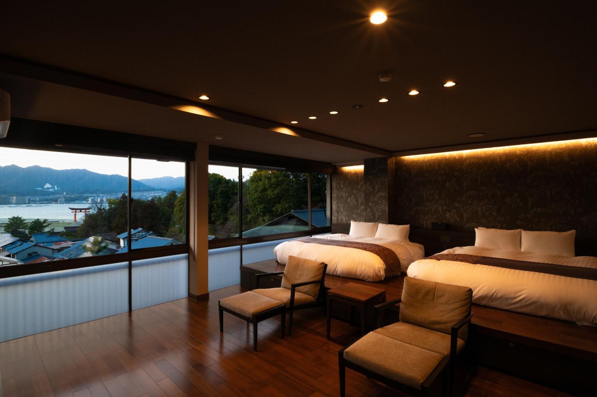 Kikunoya Hotel Хатсукаичи Екстериор снимка